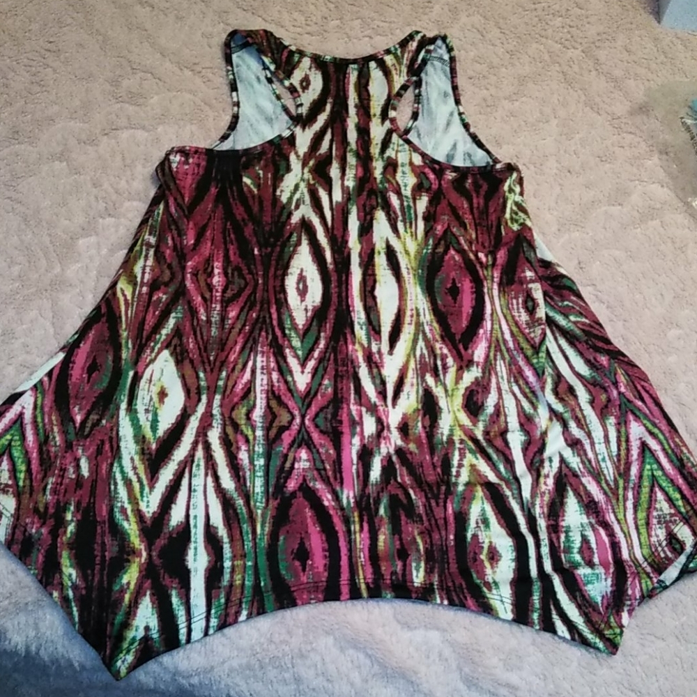 Tribal 💕Razor Back Sharkbite 🦈Hem Tank - Picture 4 of 8
